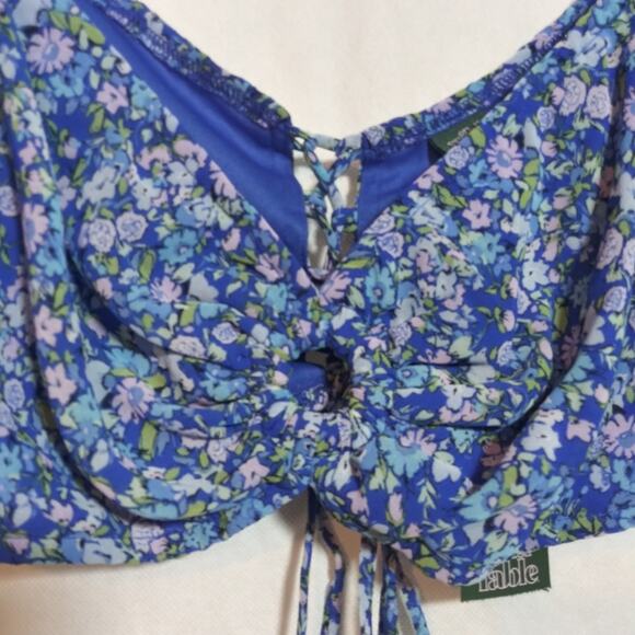 Wild Fable Blue Floral Puff Short Sleeve Sweetheart Neck Crop Top Size L - Picture 4 of 9